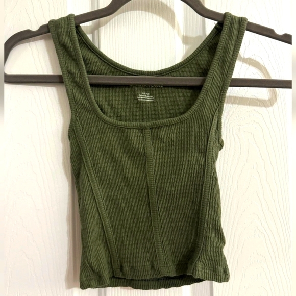 American Eagle Outfitters Tops - American Eagle Cropped Tank small